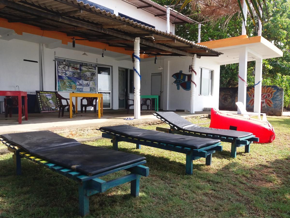 Sayuri Beach Hotel Matara Luaran gambar
