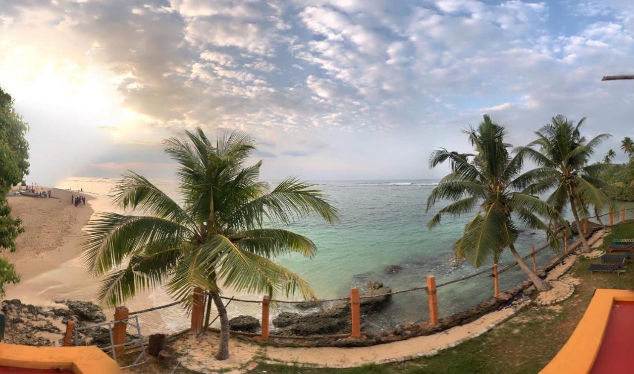 Sayuri Beach Hotel Matara Luaran gambar